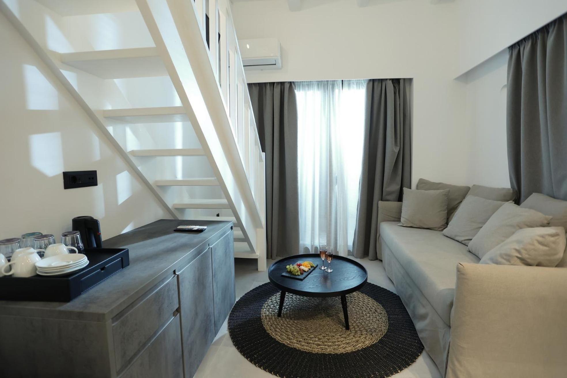 Yianna Hotel Skála Екстериор снимка