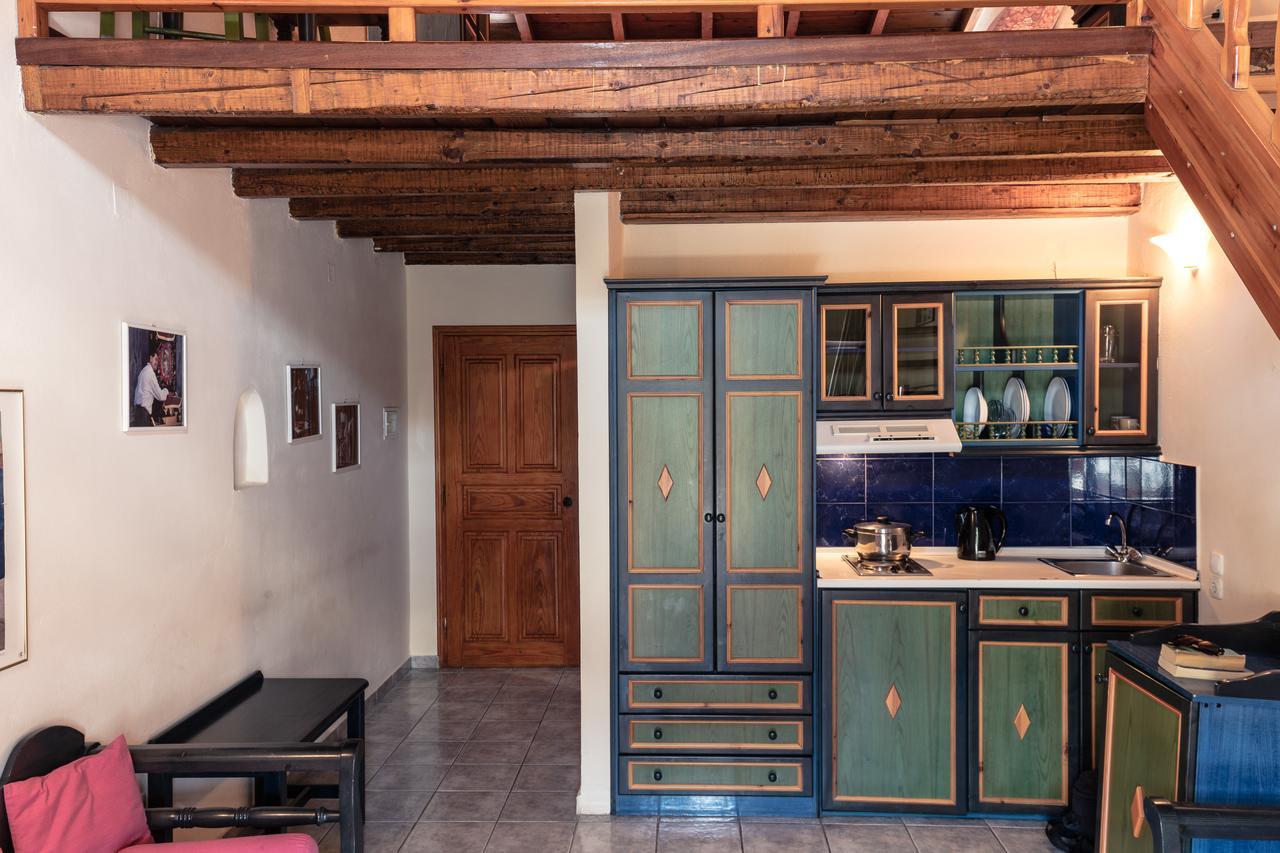 Yianna Hotel Skála Екстериор снимка